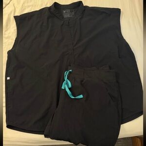 Figs Black Sleeveless Set with Teal Accent